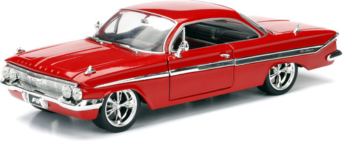 Fast & Furious 8 - 1:24 Dom's Chevy Impala Die-Cast Car