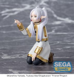SEGA - Frieren: Beyond Journeys End PM Frieren Poking Something Statue