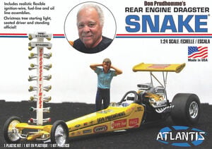 Don The Snake Prudhomme's Rear Engine Dragster with Christmas Tree Starting Light 1/24 Scale Model Kit