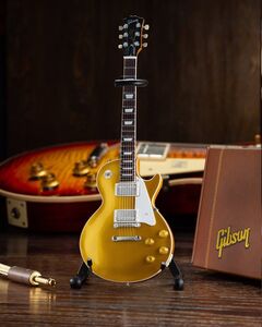 Gibson Les Paul 1957 Gold Top 10 Inch Miniature Guitar Replica Collectible