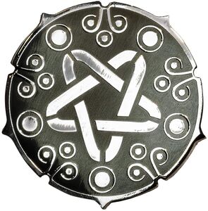 Dark Horse - The Witcher 3: Wild Hunt - Yennefer Medallion Pin