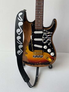 Stevie Ray Vaughan SRV Musical Note Black 10 Inch Miniature Guitar Strap