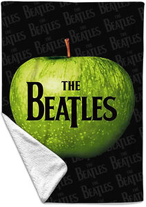 Rocksax - The Beatles - Apple - Sherpa Fleece Throw (50 in x 60 in)