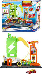 Hot Wheels City Super Recharge Fuel Station with 1:64 Scale Toy Car