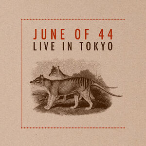 Live in Tokyo (DELUXE EDITION)