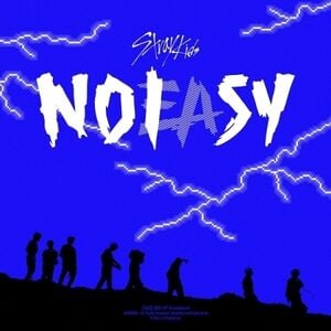 Noeasy (Standard Edition) (Random Cover) (incl. 84pg Photobook, 16pg Lyric Book, Sticker, Folded Poster, 2x Photocard + Double-Sided Photocard)