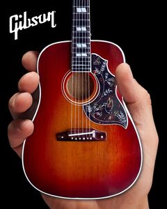 Gibson Hummingbird Vintage Cherry Sunburst 10 Inch Miniature Acoustic Guitar