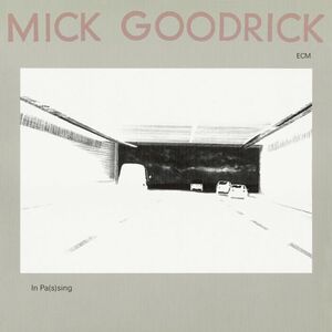 In Pas(s)ing (Ecm Luminessence Series)