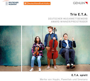 E.T.A. spielt