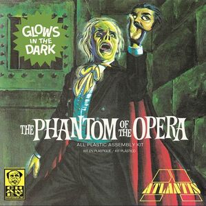 Atlantis Toy and Hobby - Phantom Of The Opera Glow 1/8 Scale Model Kit (Net)