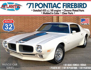 Route 32 Muscle Car Series - 1971 Pontiac Firebird Trans Am 1/32 Scale Model Kit