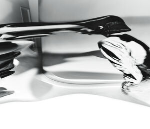 LP.8 - White