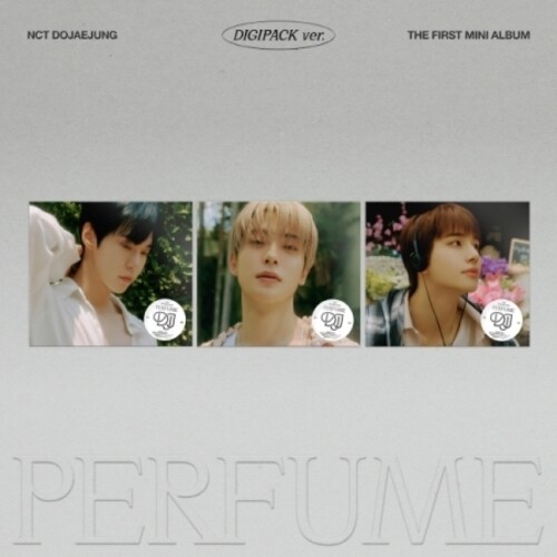 Perfume - Digipak Version - incl. Booklet, Poster + Photocard