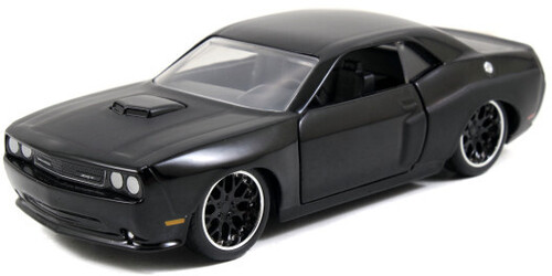 Fast & Furious - 1:32 Dom's '12 Dodge Challenger SRT8 Die-Cast Car