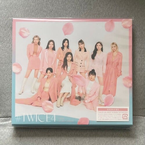 #Twice4 (Version B) (incl. DVD, Sticker + Trading Card)