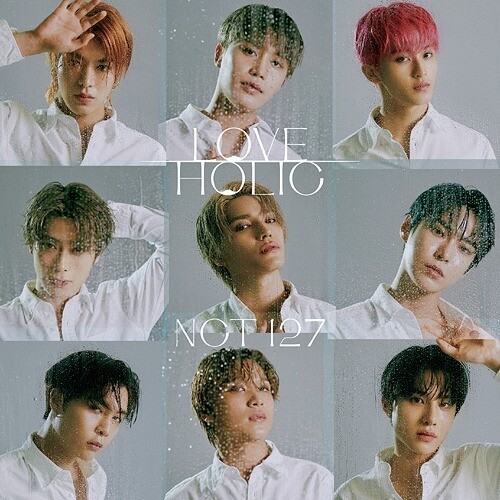 Loveholic (Japanese Regular Edition)